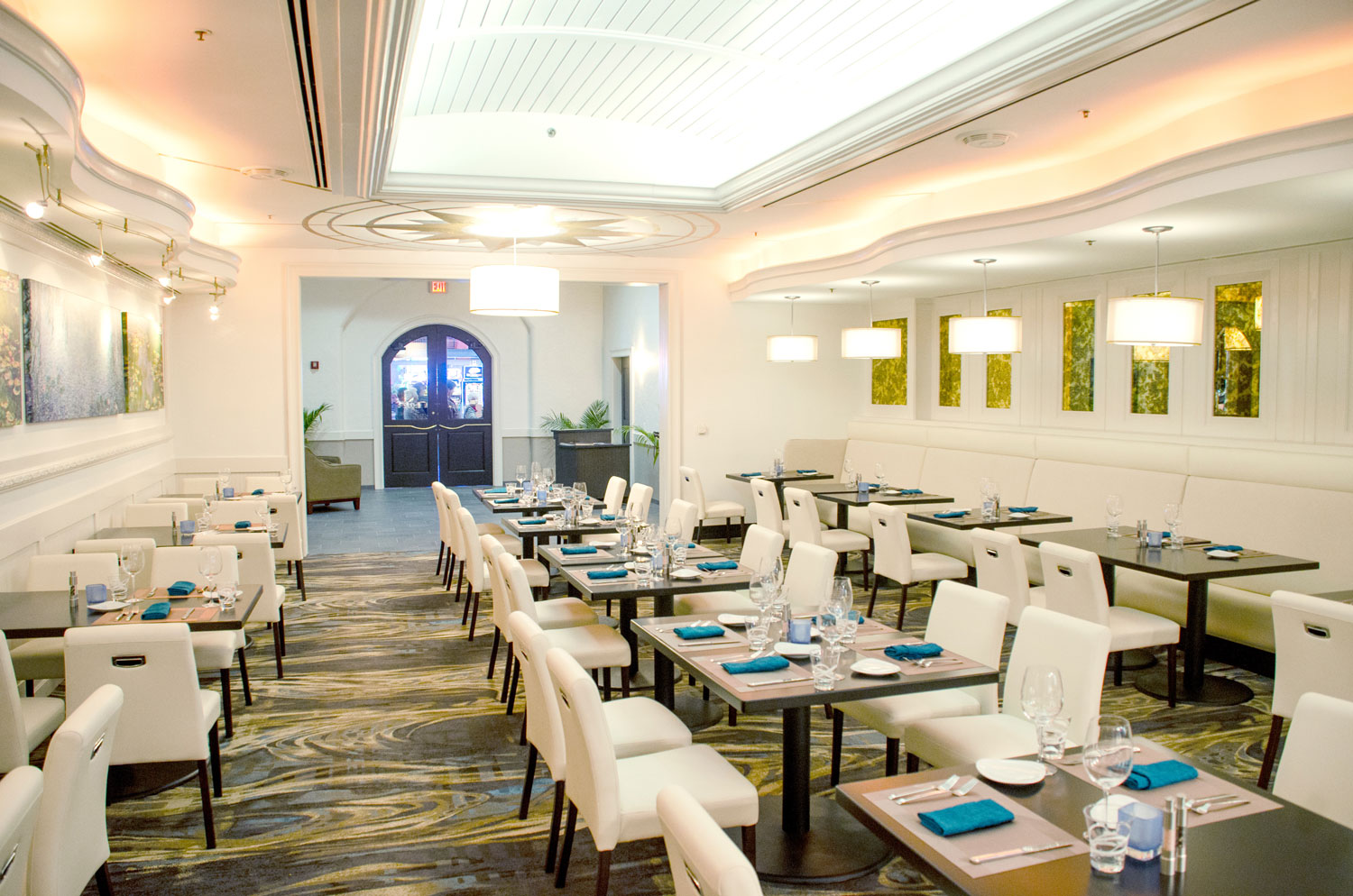 The Pointe Sea & Steak