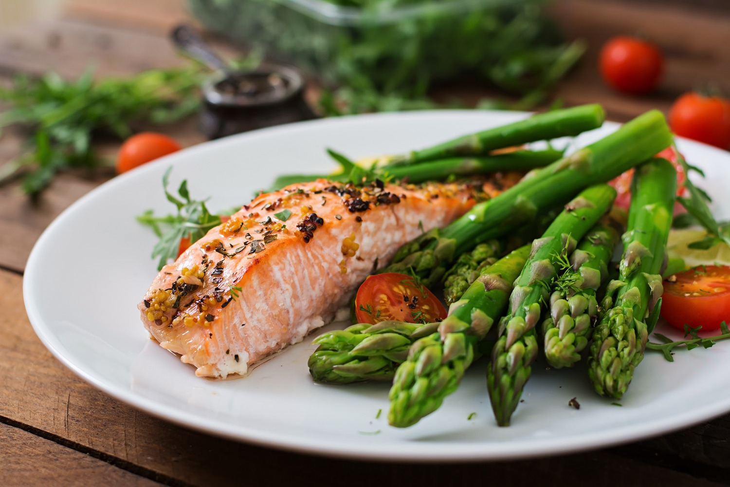 The Buffet - Filet fish with asparagus